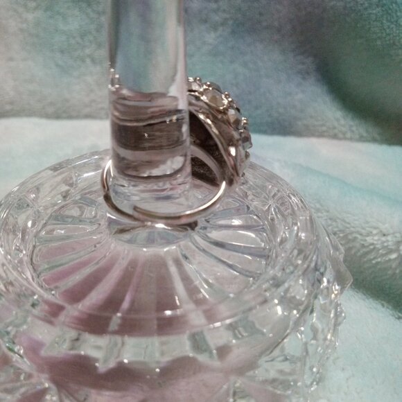 Vintage Sarah Coventry Cocktail Ring Marcasite Rhinestone Dome Silver Adjusts - Picture 4 of 9